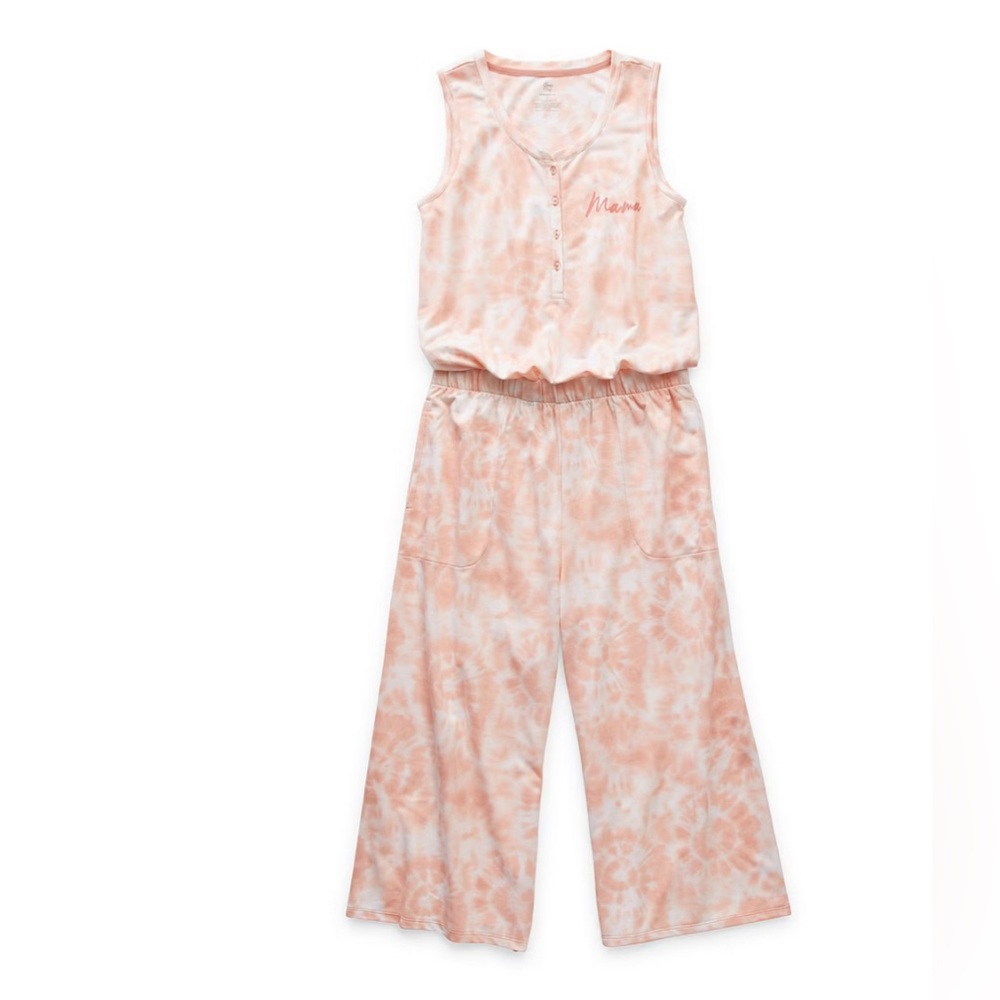 Sleep Chic Mommy & Me Sleeveless One Piece Pajama
"MAMA"